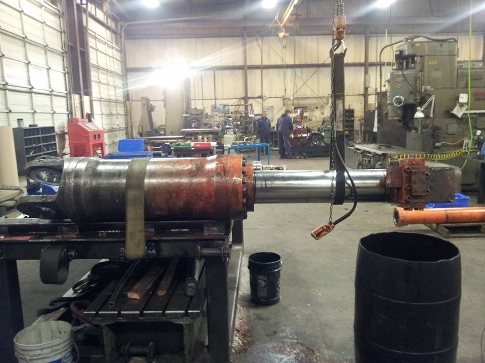 HYDRAULICS Charlie Smith Machine Works